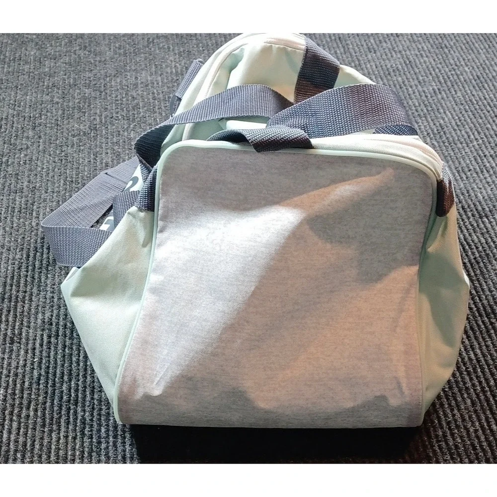 Adidas Defender III‎ Medium Gym Duffle Bag Mint Green And Gray EUC